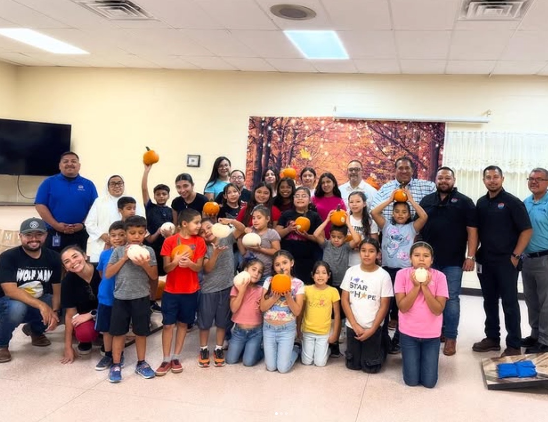 A 550 community gathering